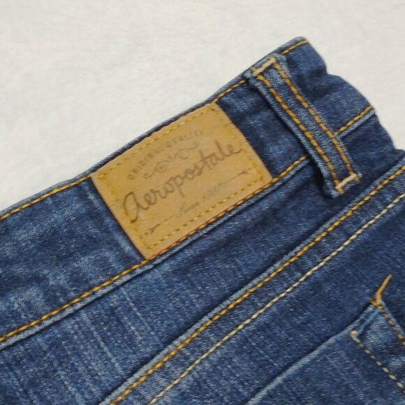 Aeropostale ✦ Denim Cuffed Shorts ✦ Blue Distressed Jean Cutoffs Sz 3/4 EUC - Picture 5 of 12